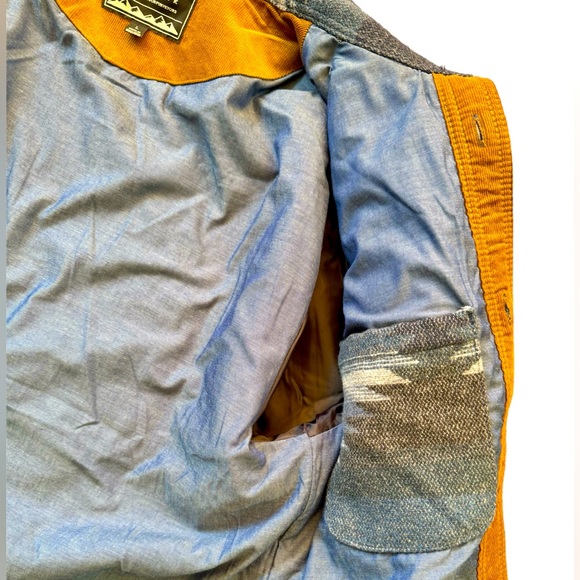 Jachs New York Premium Outdoor Purveyors - Picture 5 of 10